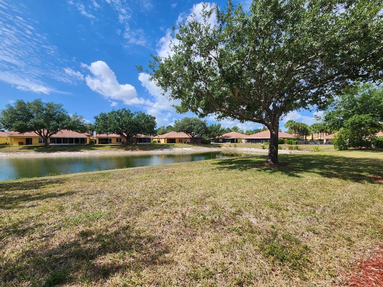 18261 Minorea Ln - Photo 5 of 24
