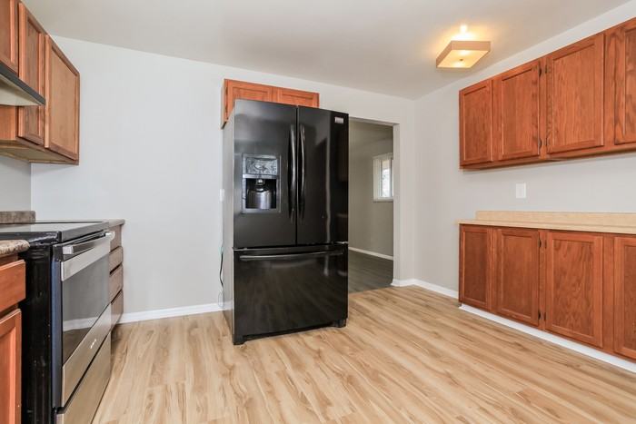 3683 Ripplegrove Dr - Photo 4 of 10