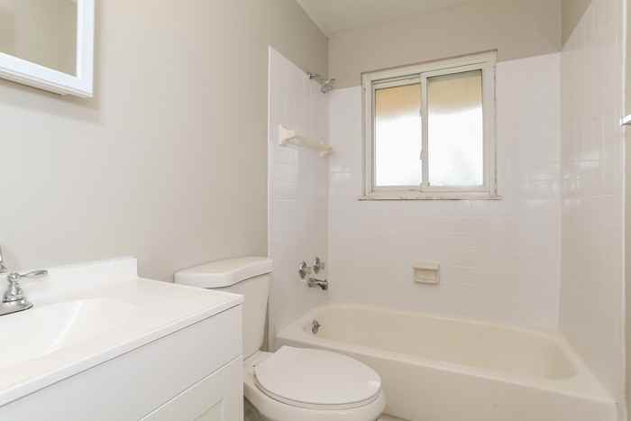 3683 Ripplegrove Dr - Photo 6 of 10