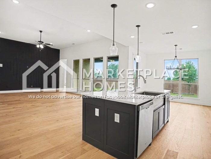1208 Manor Creek Way - Photo 7 of 27