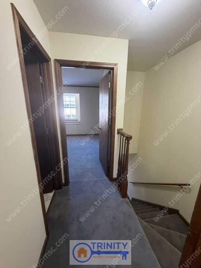 415 Nelson Dr #C - Photo 2 of 13