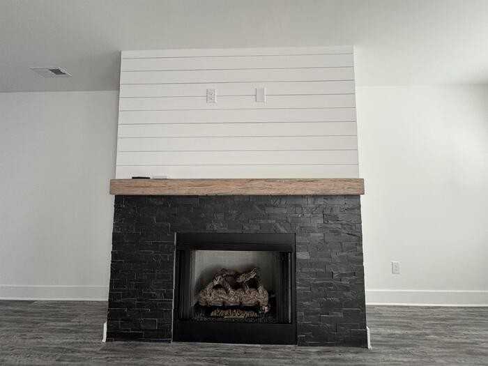2128 Middlebridge Ct - Photo 5 of 28