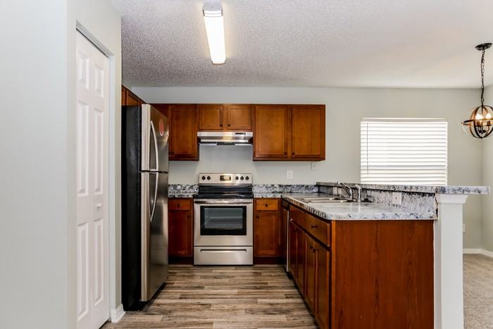 289 W Jayce Way - Photo 5 of 10