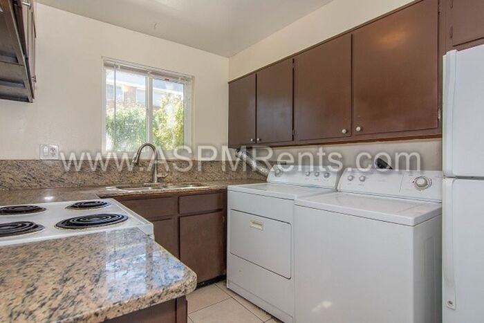 4136 S 3200 W #4 - Photo 7 of 19