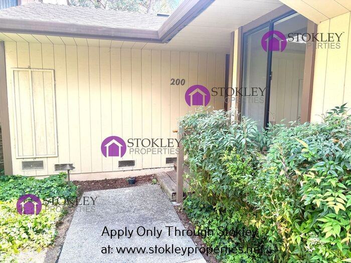 200 Alamo Sq - Photo 3 of 35