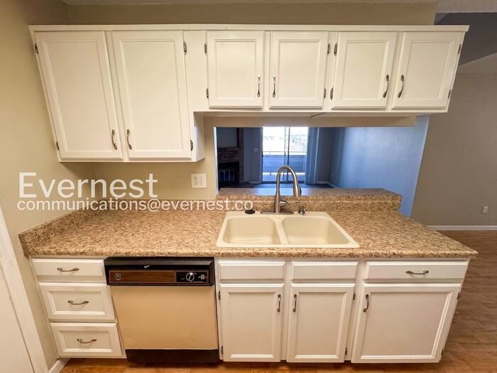 8035 W Eastman Pl #304 - Photo 4 of 23