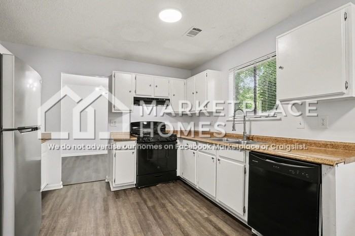 924 Lake Drive Ter - Photo 6 of 22