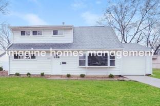 3010 Scott St - Photo 1 of 1