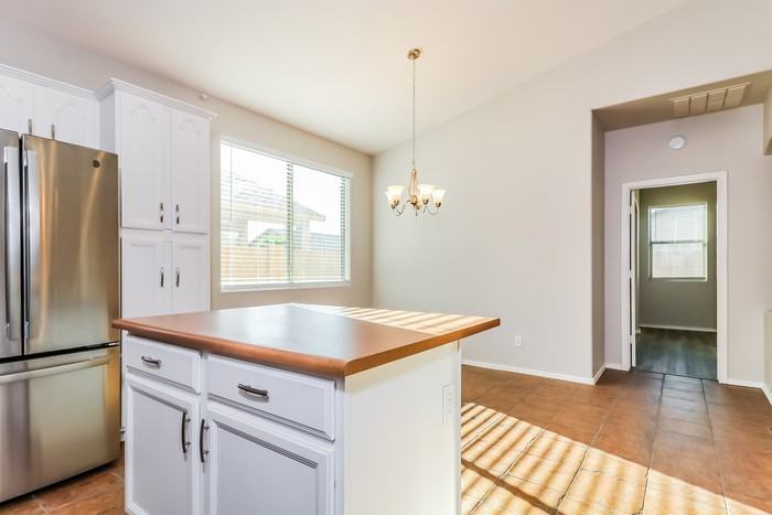 24729 W Dove Rdg - Photo 6 of 16