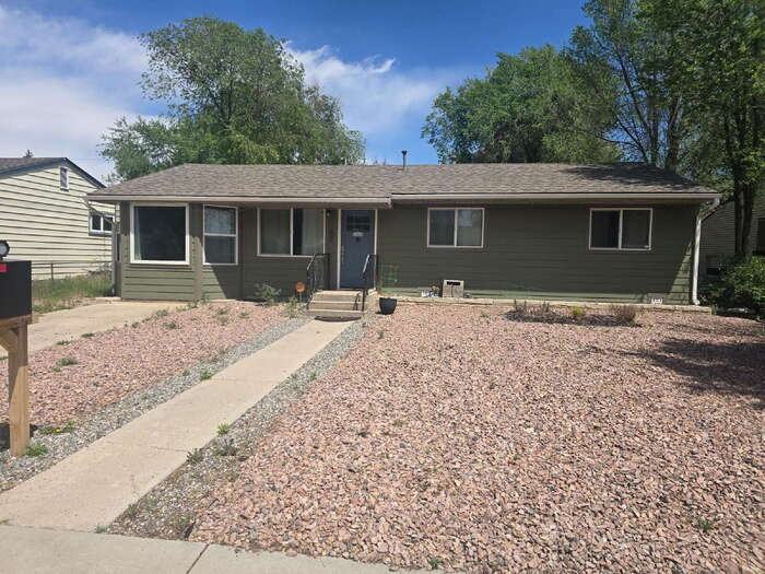 57 Goret Dr - Photo 2 of 16