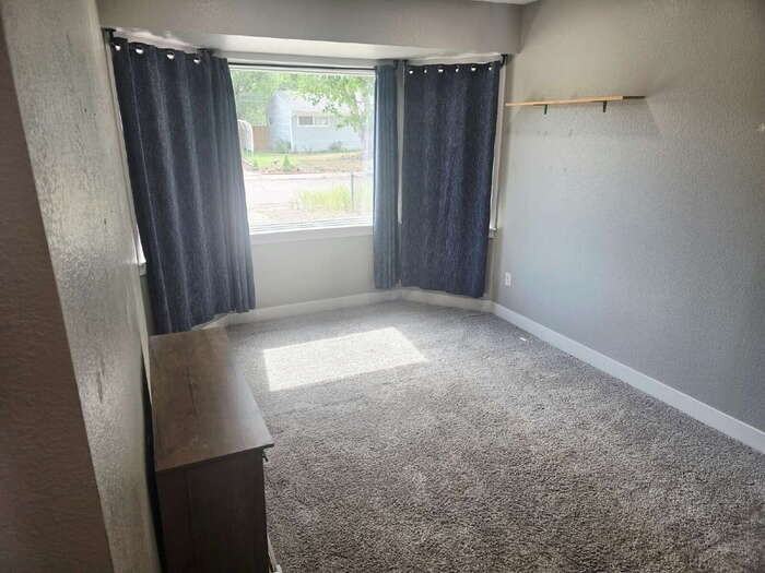 57 Goret Dr - Photo 6 of 16