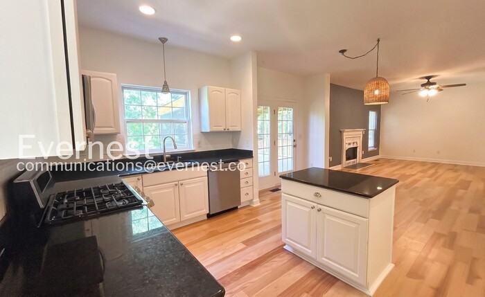 8144 Settlers Way - Photo 3 of 34