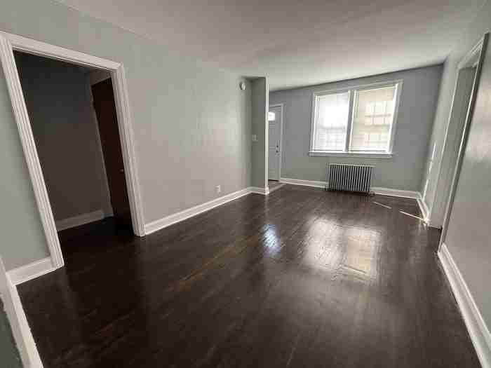 6199 Chinquapin Pkwy - Photo 2 of 19