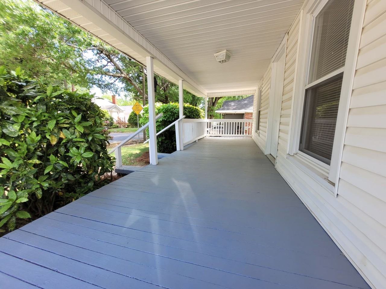 804 Klondale Ave - Photo 2 of 15