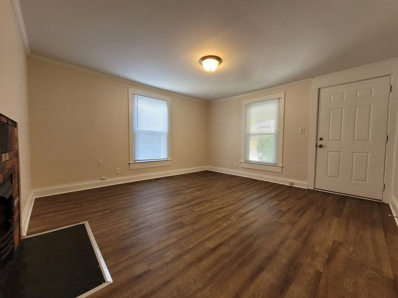 804 Klondale Ave - Photo 3 of 15