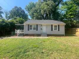 featured image of 2627 Brentwood Pl