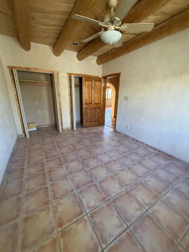 413 Valverde St #1055 - Photo 7 of 14