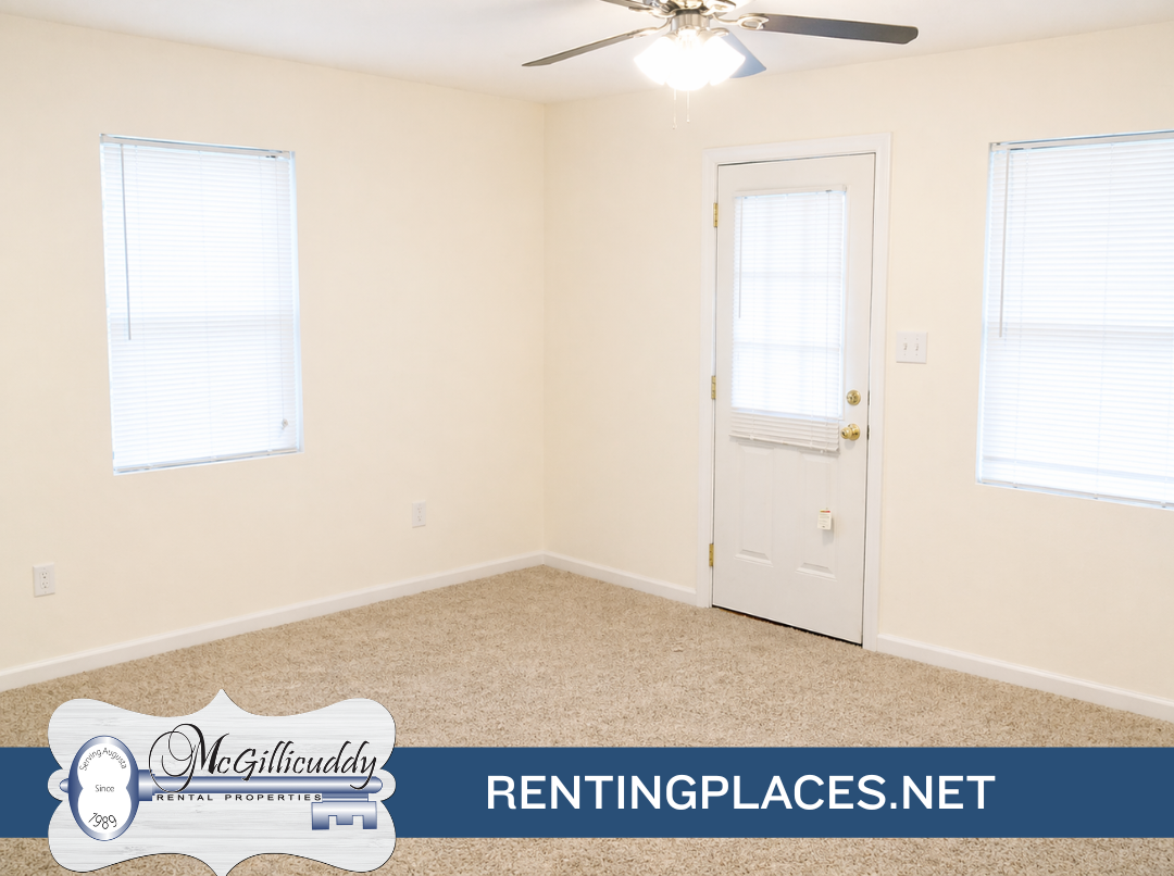 1246 Holden Dr #NA - Photo 3 of 5