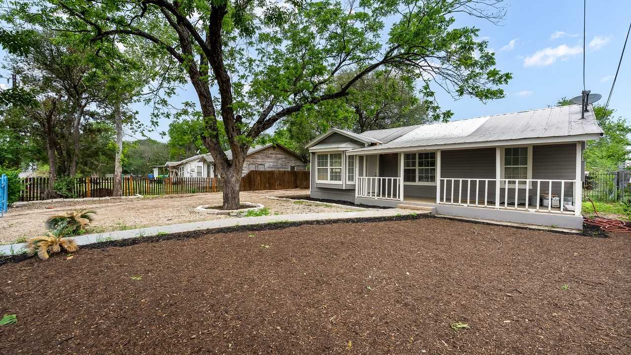 1135 Ceralvo St #NA - Photo 4 of 17