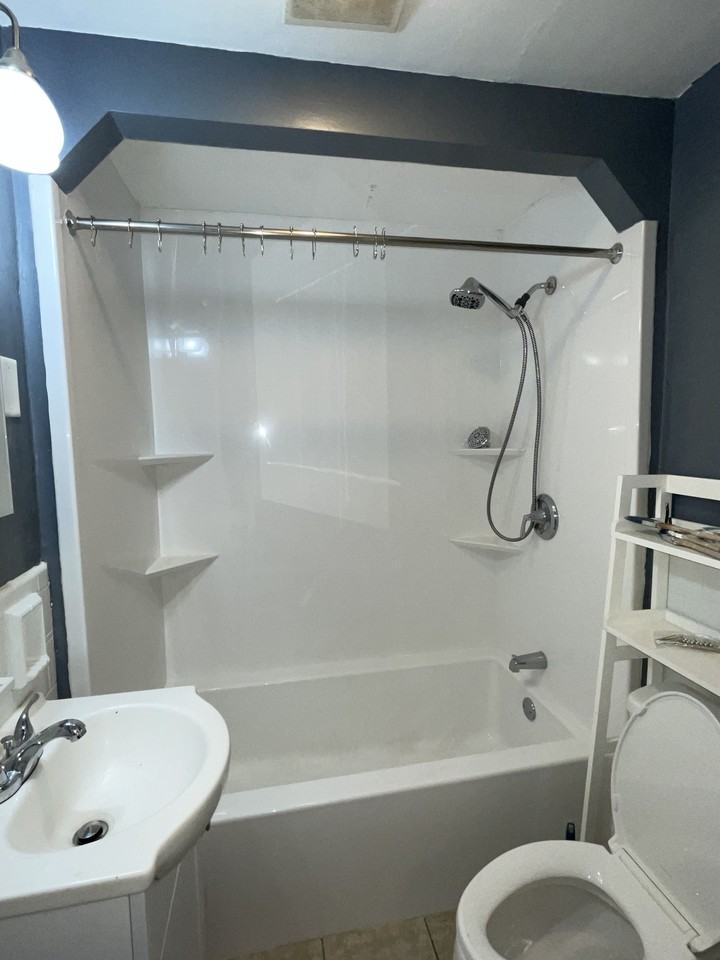 633 Grove St #1 - Photo 3 of 17