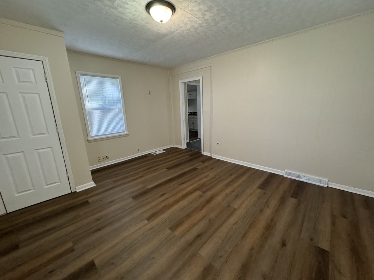 1380 Garfield Ave Sw #NA - Photo 5 of 16