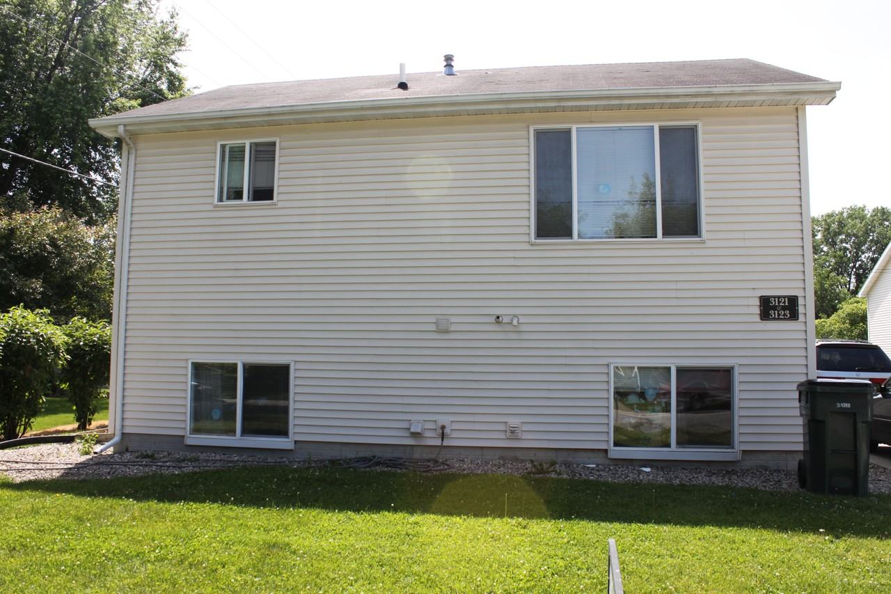 3121 Diamond St #NA - Photo 2 of 9