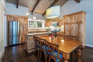 featured image of 321 Ski Way #38