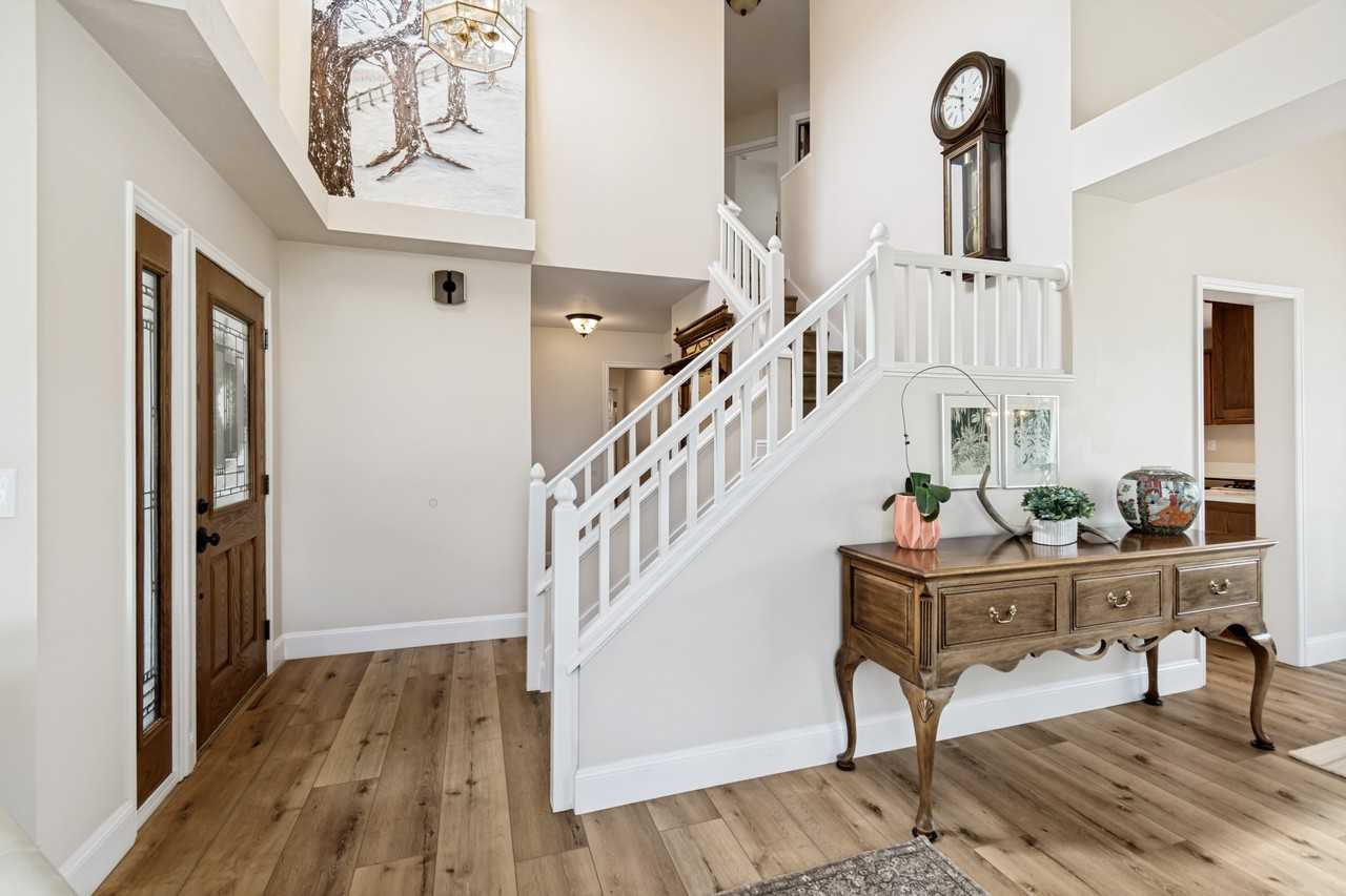 8017 Springshire Dr #NA - Photo 4 of 30