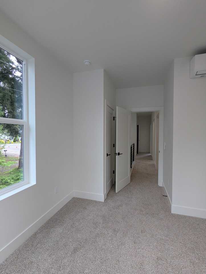 5041 Se King Rd #AORB - Photo 3 of 47