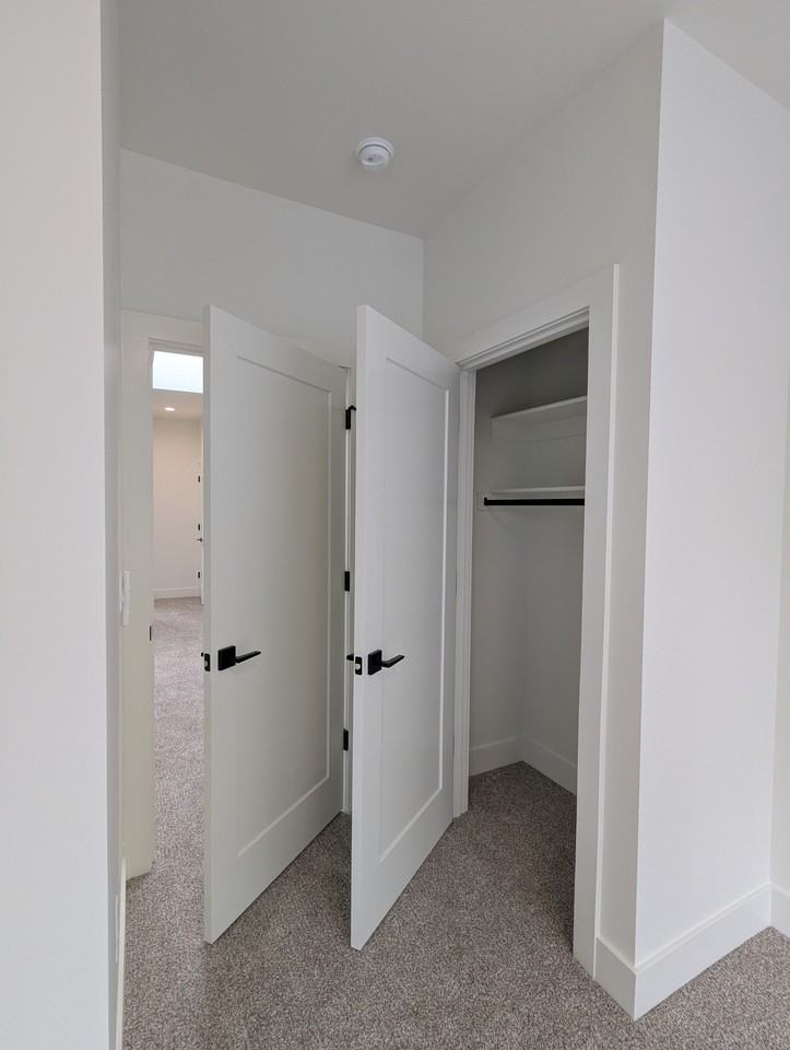 5041 Se King Rd #AORB - Photo 4 of 47
