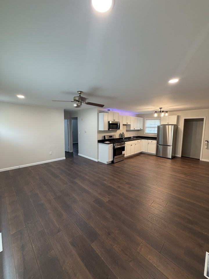 2310 Saint James St #NA - Photo 6 of 13