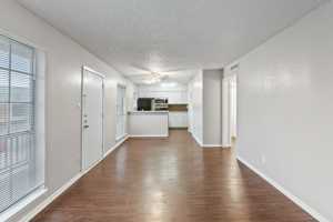 featured image of 4411 Airport Blvd