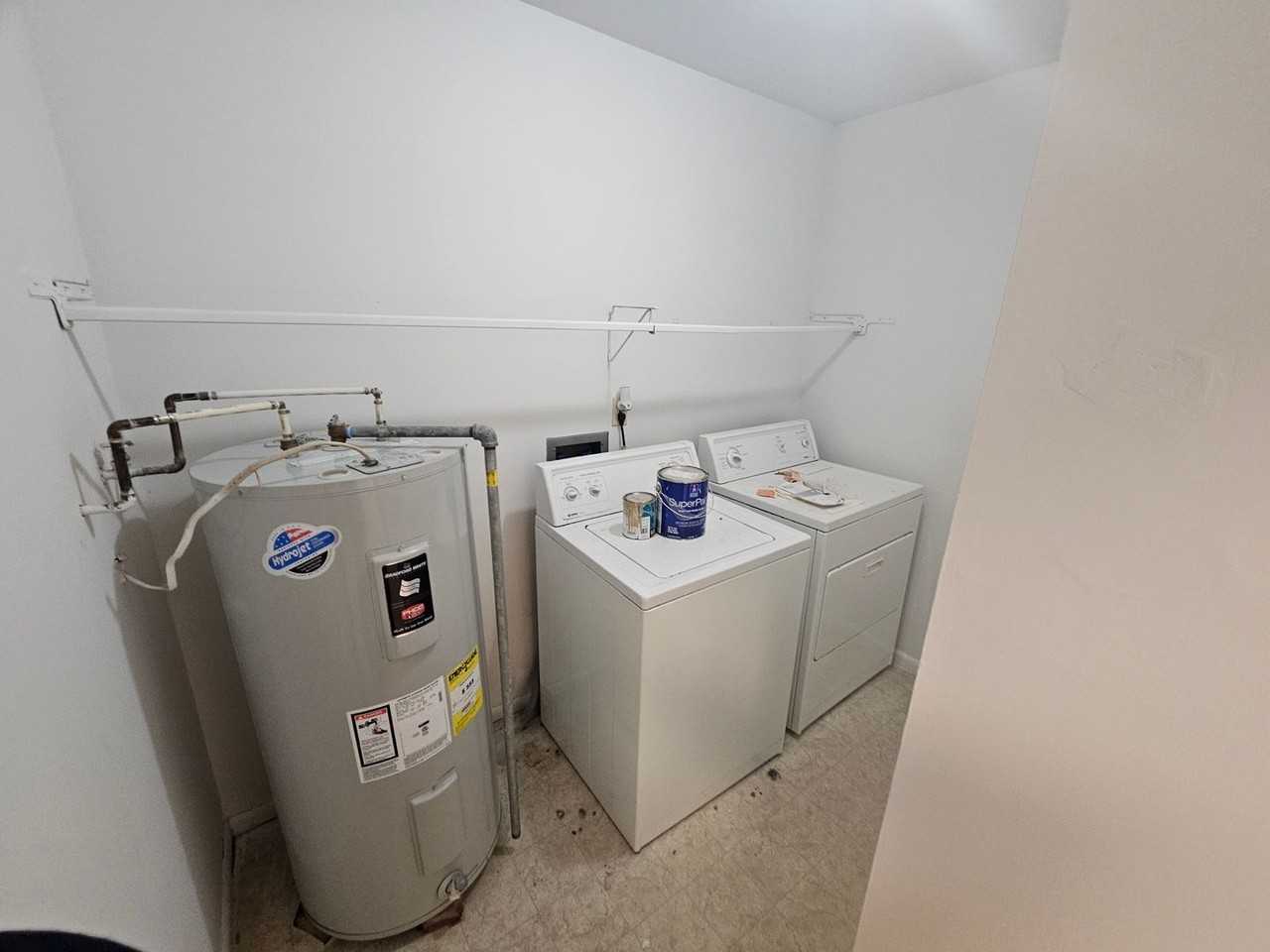 442 S 18th St - Photo 7 of 13