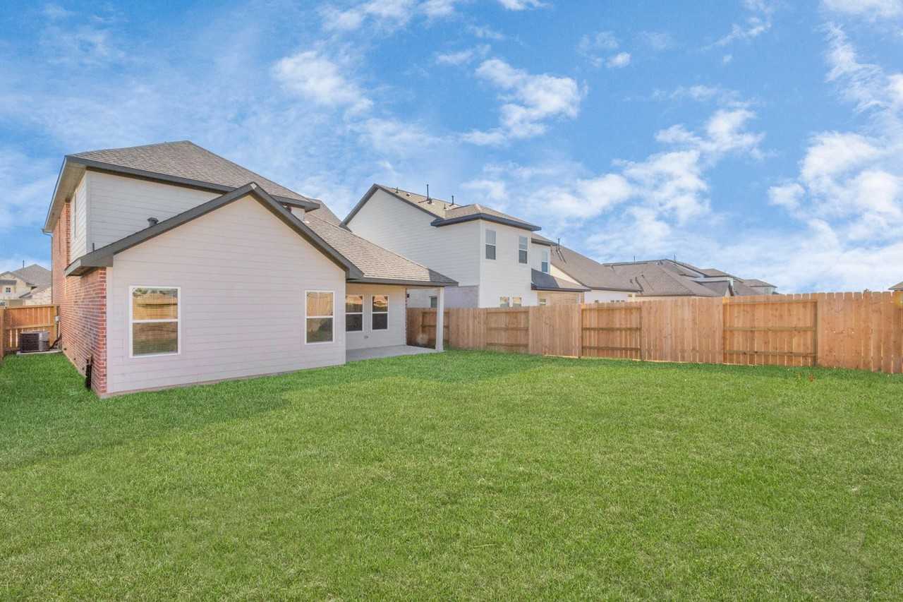 21046 Treasure Gate Ln - Photo 4 of 37