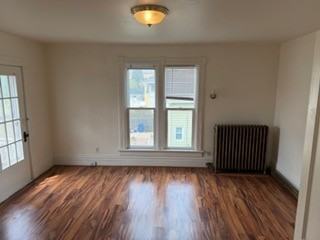 319 E Irving Ave - Photo 7 of 14