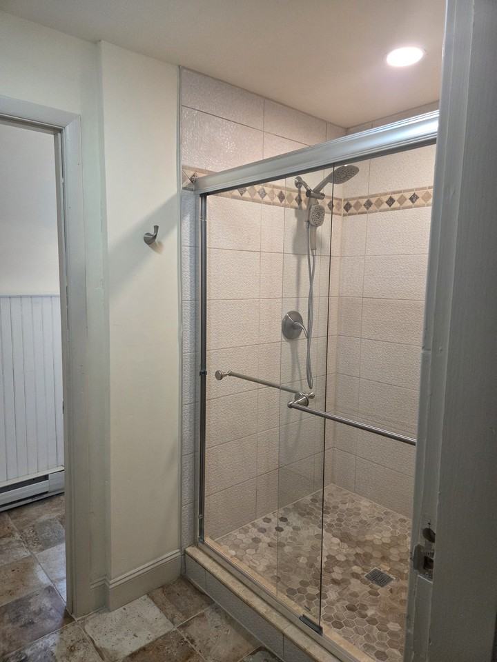 133 Oakland Ave - Photo 3 of 9