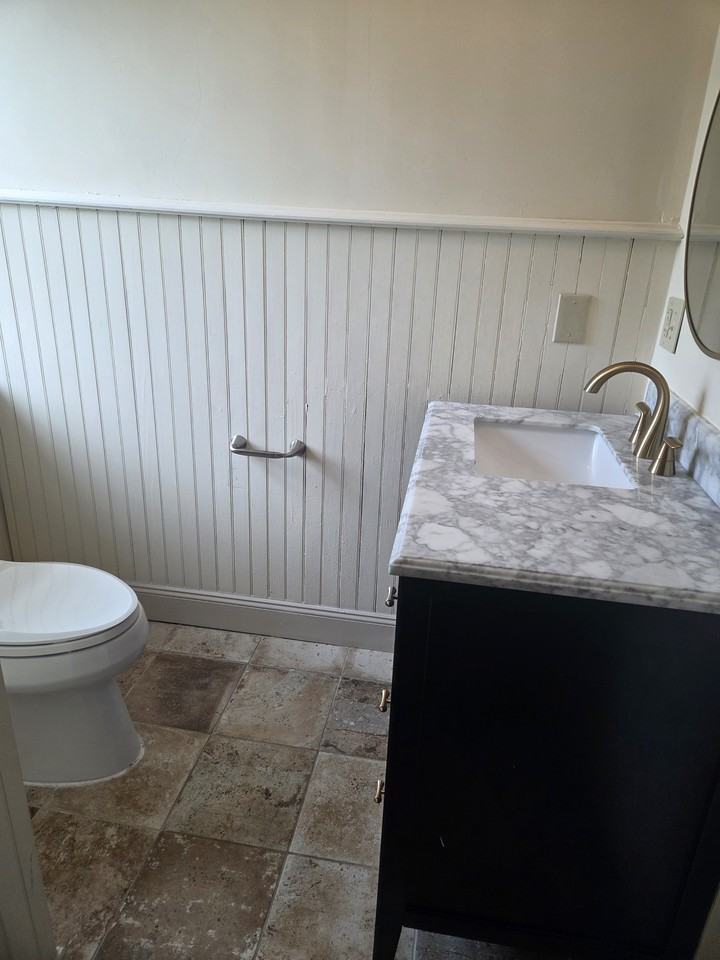 133 Oakland Ave - Photo 4 of 9