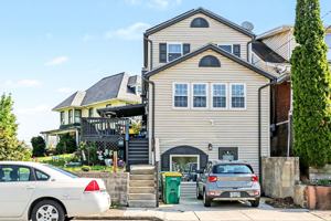 featured image of 210 W Dauphin St
