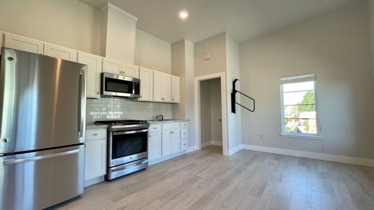 3680 Broad St #204 - Photo 4 of 20