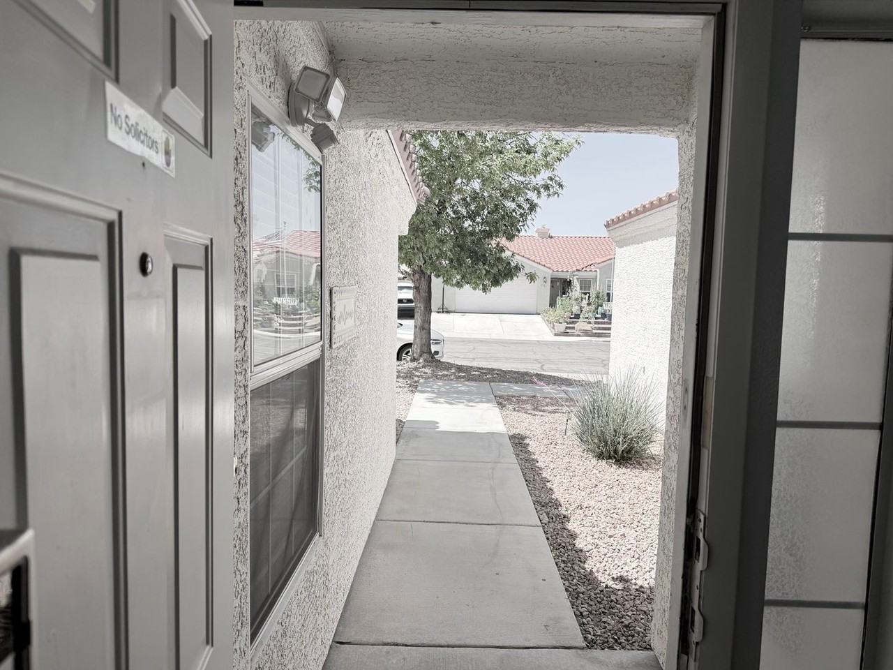4216 Totano Dr - Photo 2 of 39