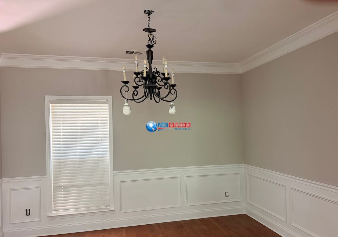 455 Roland Manor Dr - Photo 3 of 15