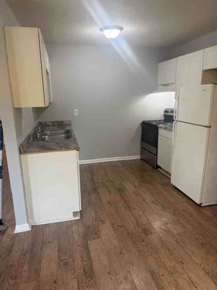 7996 Diggs Rd #D - Photo 7 of 27