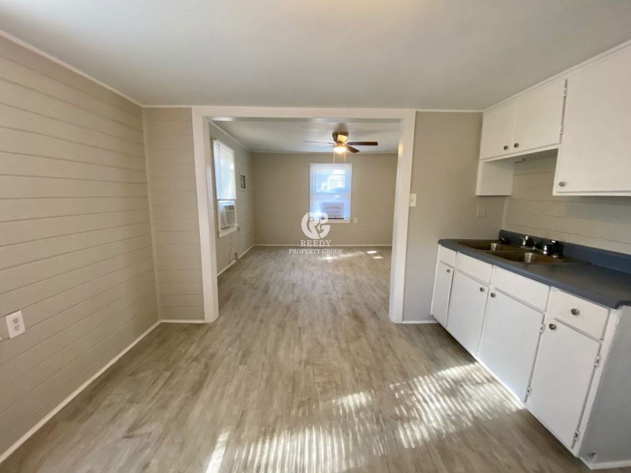 584 Wildwood Dr - Photo 6 of 16