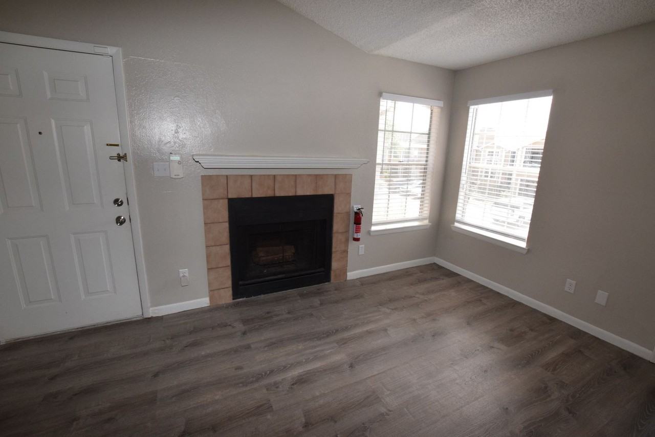 5533 Chrishire Way #F201 - Photo 7 of 12