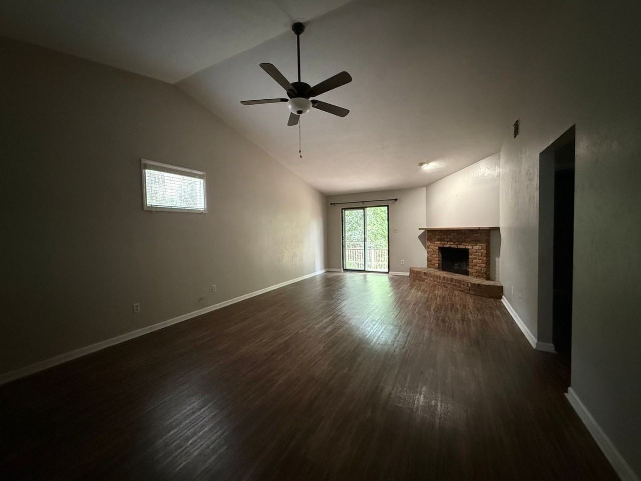 4378 Brewster Rd - Photo 2 of 6