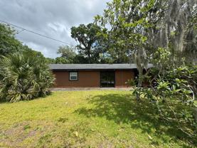715 E Plymouth Ave - Photo 1 of 1