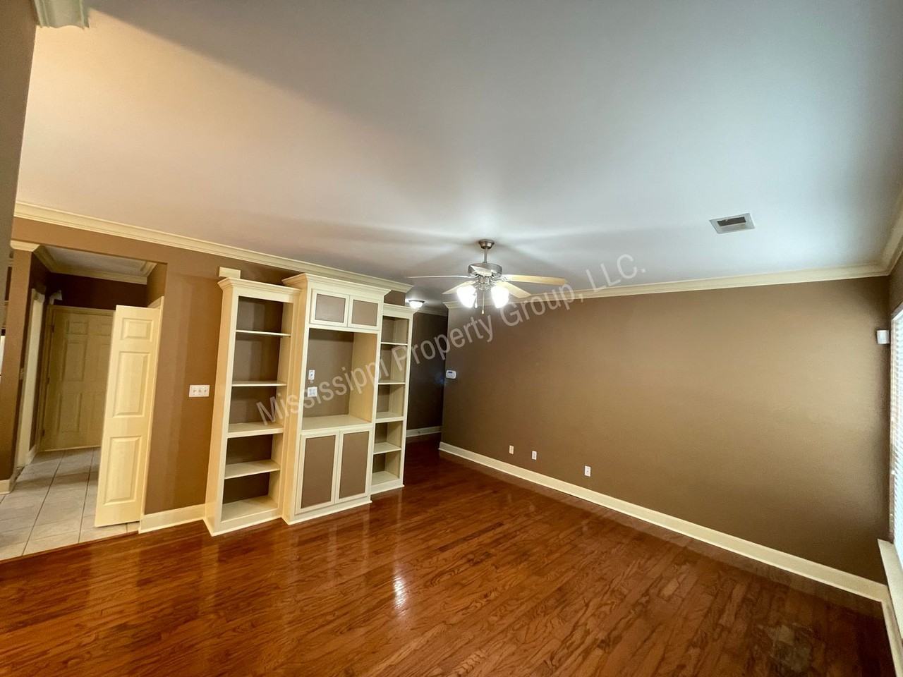 202 Private Road 3097 - Photo 5 of 21