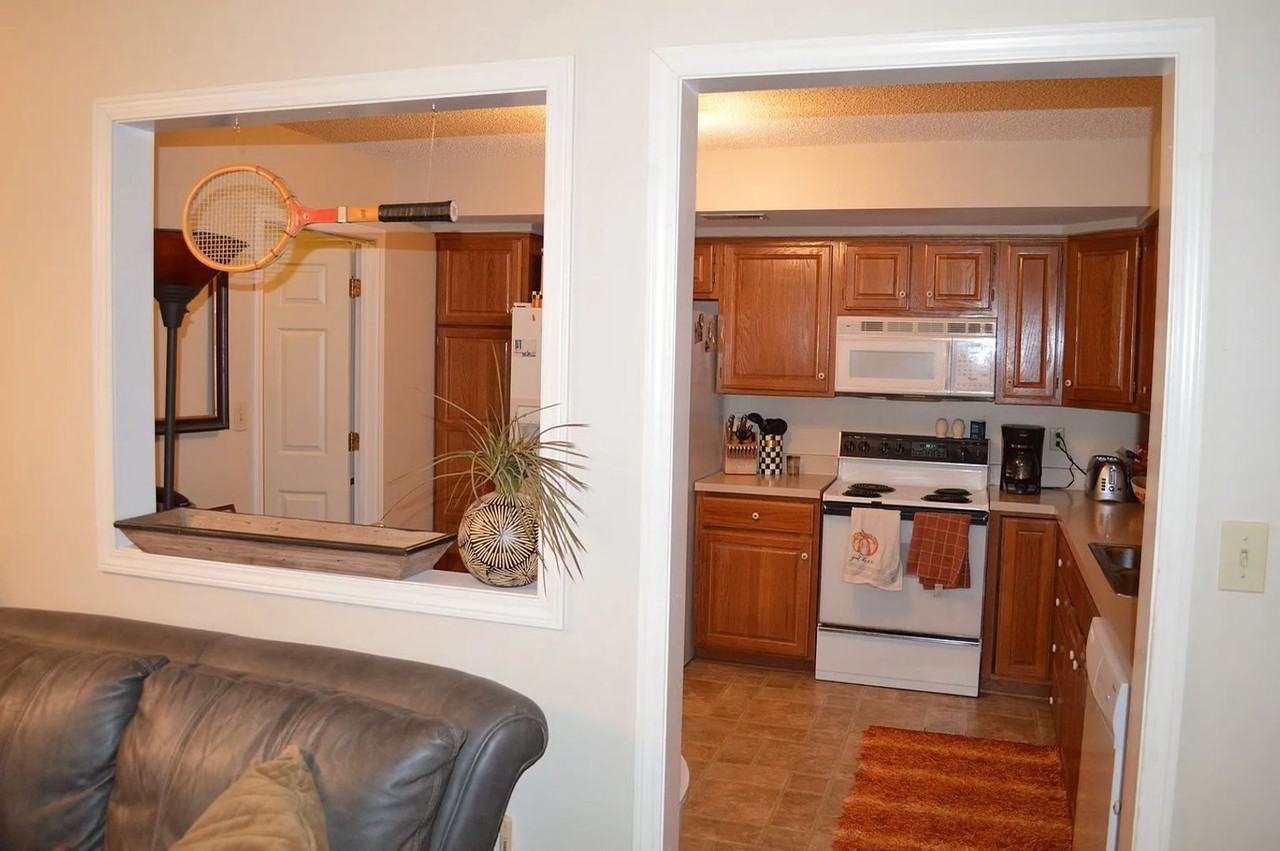 2000 Estella Dr - Photo 6 of 12