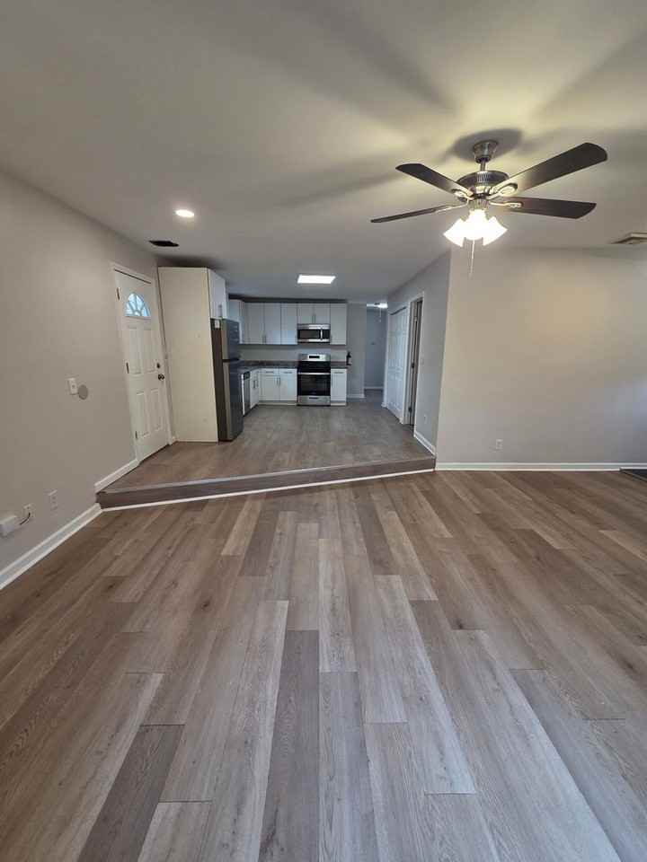 3 Freewood St - Photo 2 of 12