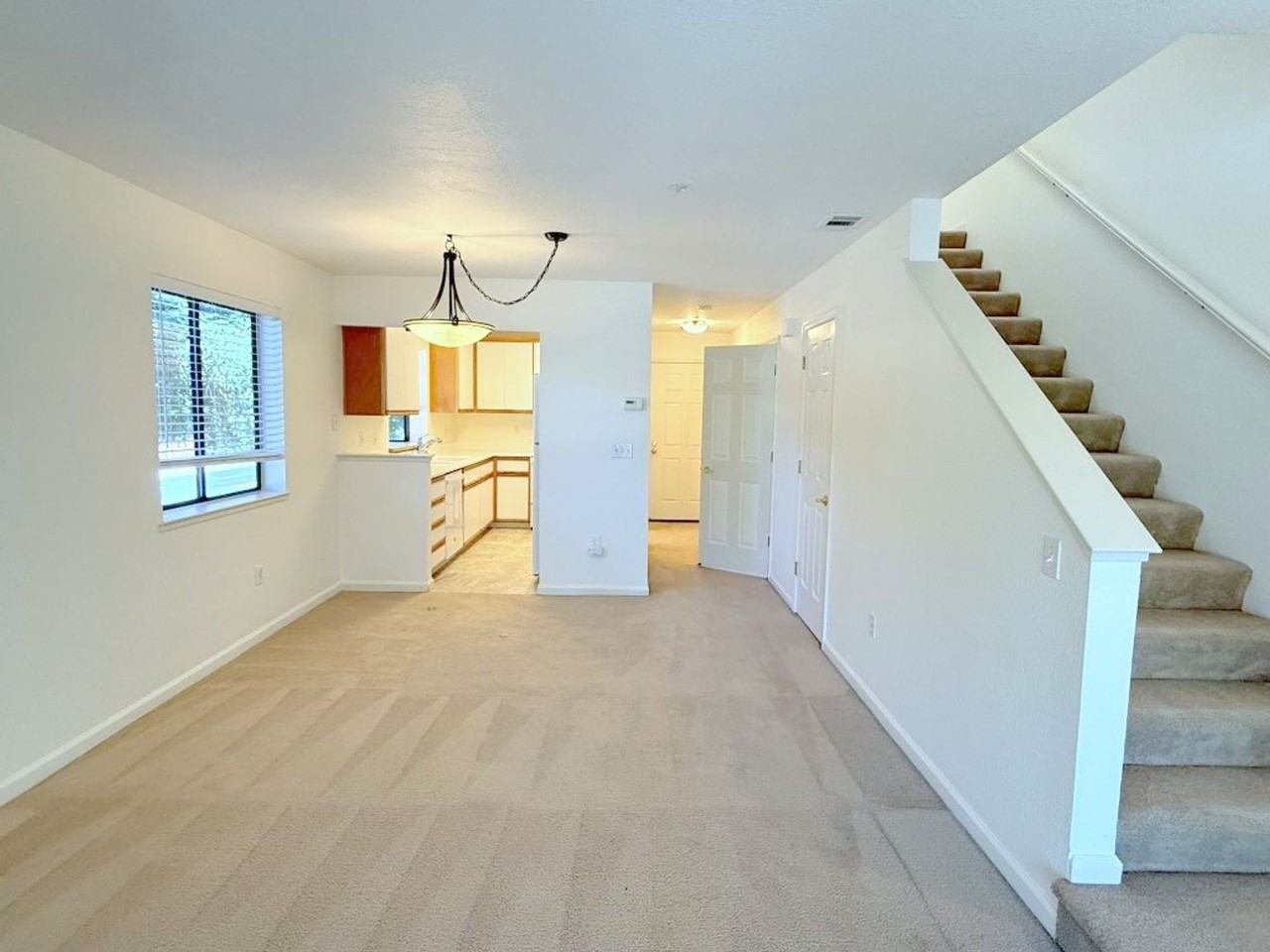2574 Oak Rd #200 - Photo 5 of 23